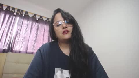 Johanna online show from March 29, 8:52 pm