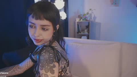   jmaybe e online show from April 2, 3:09 pm