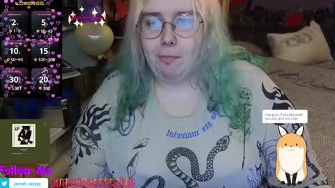 Snapshot of jannet_star chatting on February 17, 11:43 pm Jannet online show from February 17, 11:43 pm