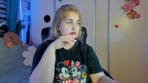 JansyLines online show from February 15, 3:44 pm