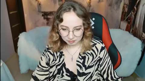 Jasmine online show from March 19, 5:23 am