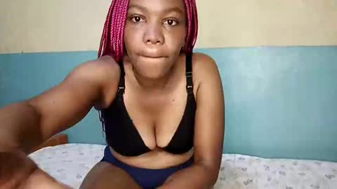 jasminereddz online show from June 6, 6:25 pm