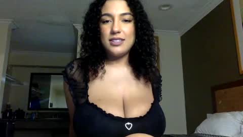 Jasmine Marie online show from January 14, 4:04 am
