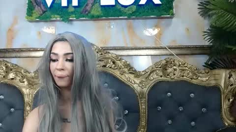 Queen Of Squirt online show from November 30, 8:02 pm