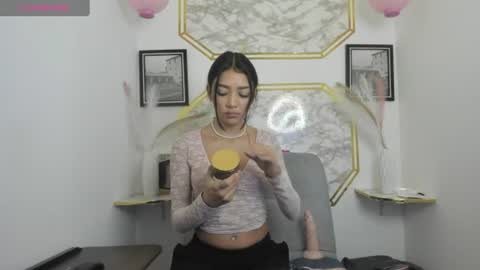 Jaulyn online show from June 28, 6:58 pm