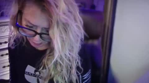 JAV online show from February 5, 10:07 am