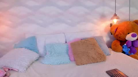 JAZLIN ANGELS online show from January 15, 10:27 pm