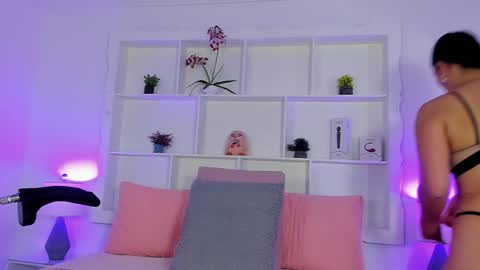 Jehn online show from June 2, 1:23 pm