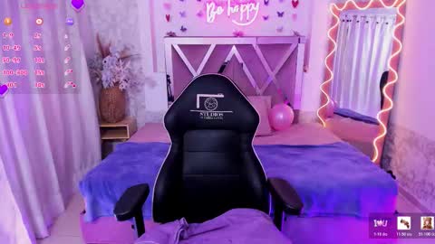 jenna_tay1 online show from March 6, 8:04 pm