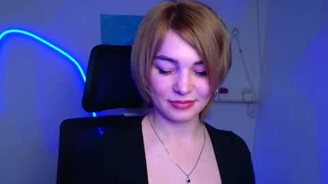 Jennifer online show from February 12, 6:59 am