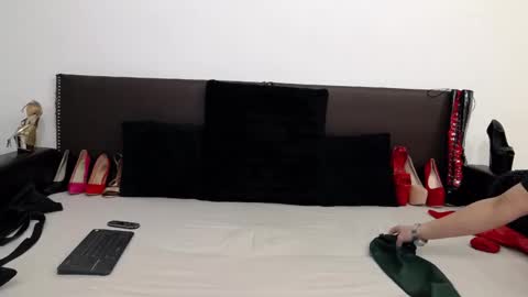 Jenny online show from March 5, 8:21 am