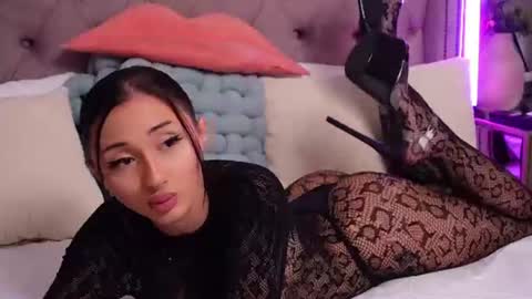 JenniferLovveX online show from July 23, 5:04 am