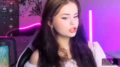 Jenni online show from December 25, 12:05 pm