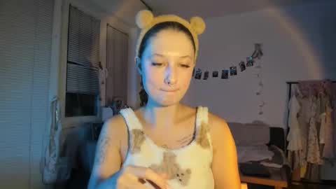 Jennifer Jenny Darling   online show from November 2, 7:28 pm