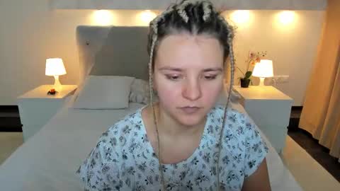 Jenny online show from October 29, 9:35 am