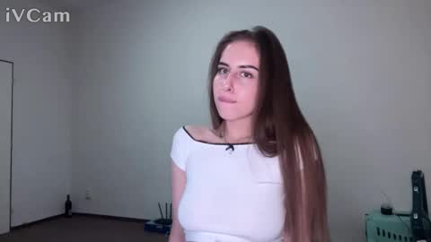 jenny_l_v online show from March 3, 10:05 pm