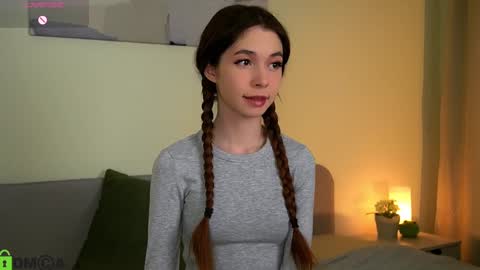 Snapshot of jenny_lylu chatting on January 10, 1:21 am Ori online show from January 10, 1:21 am