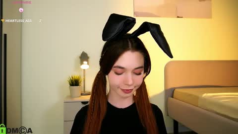 Snapshot of jenny_lylu chatting on February 1, 7:23 pm Ori online show from February 1, 7:23 pm