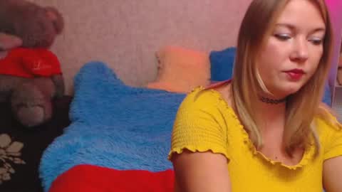 Snapshot of jenny_oliviawow chatting on October 2, 2:33 pm  All the most interesting in private.  my room for my smile  online show from October 2, 2:33 pm