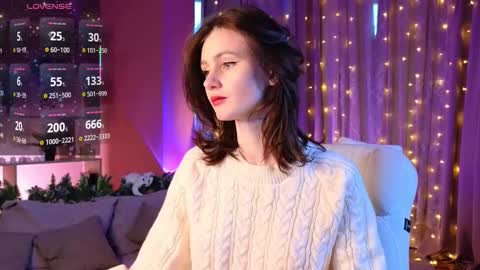 jennyfer_me online show from December 17, 11:25 am