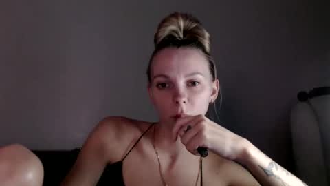 jennyfrost online show from October 31, 7:18 pm