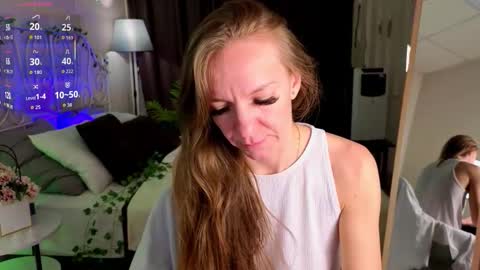 jesica_moon_peachy online show from January 16, 1:45 am