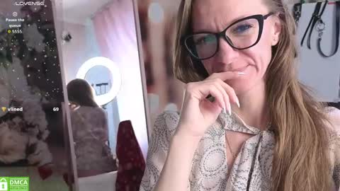 jesica_moon_peachyy online show from May 11, 4:36 am