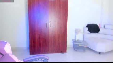 jesse_mav online show from October 5, 3:11 am