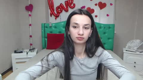 JessicaBreez online show from April 24, 12:30 pm