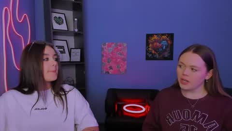 Jessie online show from April 23, 12:29 pm