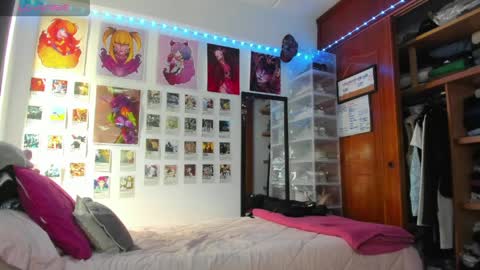 Your Sweet Angel online show from April 10, 5:41 pm