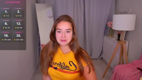 Jessi online show from April 26, 1:53 pm