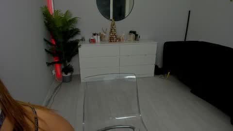 Jessy online show from January 16, 5:11 am