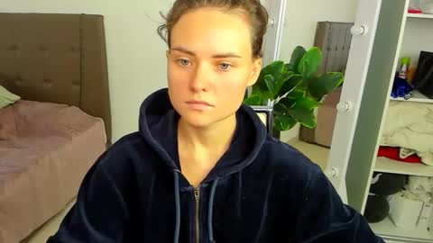 Polina online show from December 23, 9:57 am