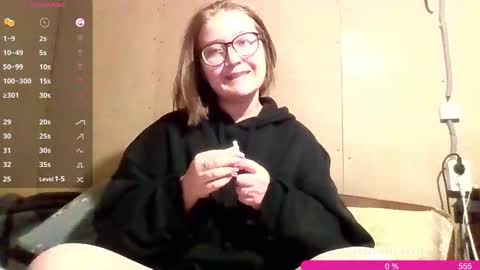 Snapshot of jessystoune1 chatting on October 24, 8:43 am Bye everyone i cant see any reason to stay here wish u luck online show from October 24, 8:43 am