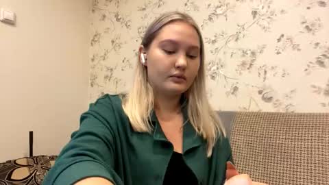 Rachel online show from November 5, 11:15 am