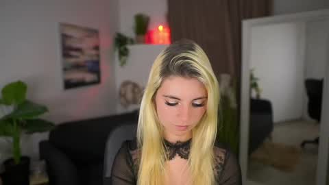 Jet online show from May 10, 6:43 pm