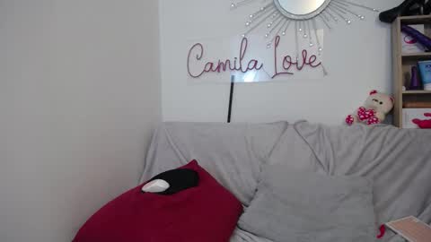 Snapshot of jezabel_purple chatting on September 17, 2:15 pm Camila online show from September 17, 2:15 pm