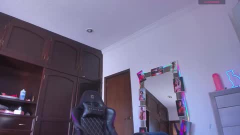 johanaceleste online show from February 13, 9:17 pm