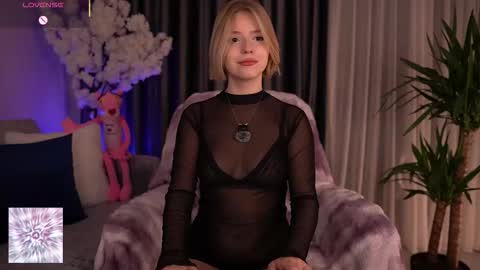 Paula online show from October 25, 2:08 am