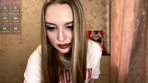 Lea online show from April 14, 2:06 pm