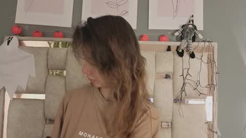 jolie_lov online show from October 24, 4:47 pm