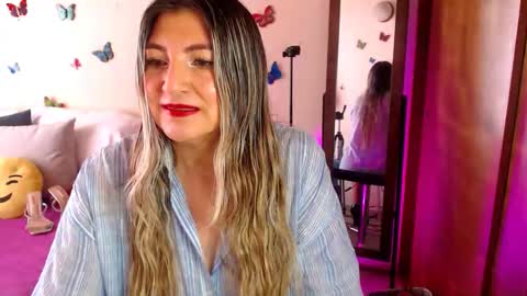 Jolie Mature online show from March 16, 8:13 pm