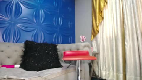 Jolie online show from April 1, 1:41 pm