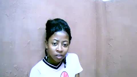 Snapshot of joliekah27 chatting on January 29, 1:49 pm joliekah27 online show from January 29, 1:49 pm