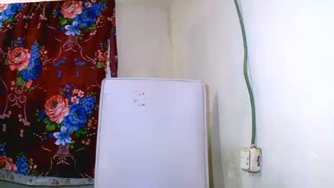 Snapshot of joliekah27 chatting on January 26, 4:20 am joliekah27 online show from January 26, 4:20 am