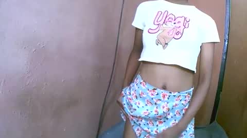 Snapshot of joliekah27 chatting on March 5, 8:43 am joliekah27 online show from March 5, 8:43 am