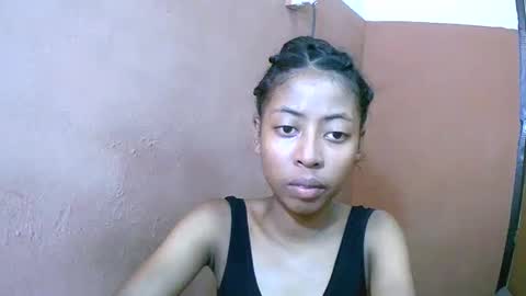 Snapshot of joliekah27 chatting on March 2, 8:27 am joliekah27 online show from March 2, 8:27 am