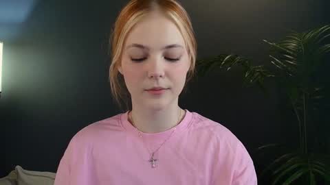 Polly  online show from February 2, 2:17 am