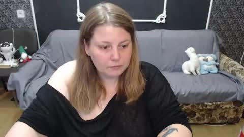 josiesun771 online show from July 13, 6:58 am